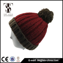 Design populaire 100% acrylique knit pom pom beanie chapeau pour femme